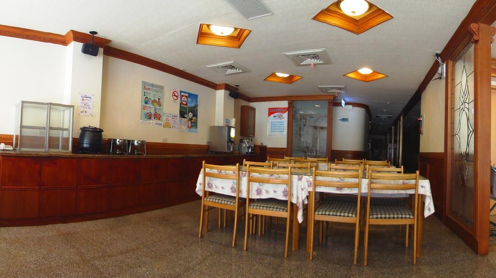 Hua Yue Hotel Таоюань Экстерьер фото