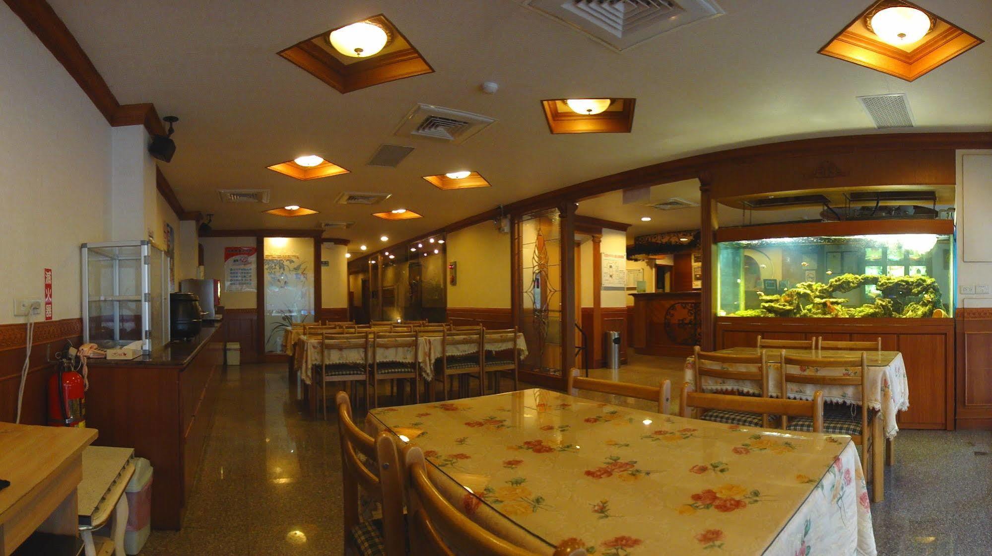 Hua Yue Hotel Таоюань Экстерьер фото